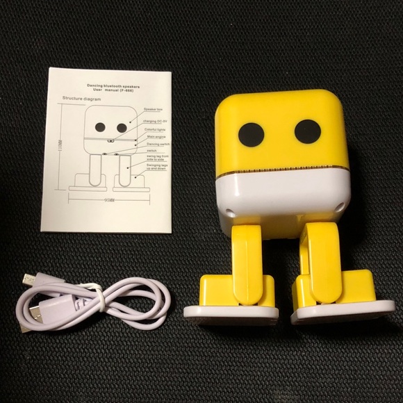 New Dancing Robot Speaker - Picture 3 of 7